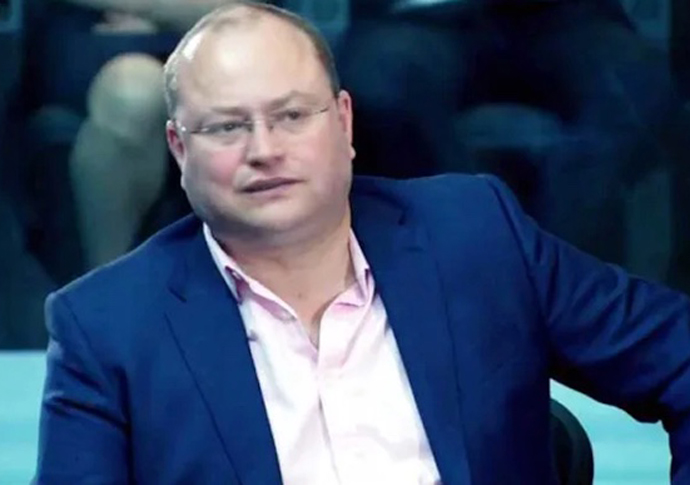 Harrington: You’re hired… for a small role as ‘adviser’ in The Apprentice Paul Swaddle credit BBC
