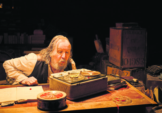 Theatre_Gary Oldman in Krapp's Last Tape_credit Jack English